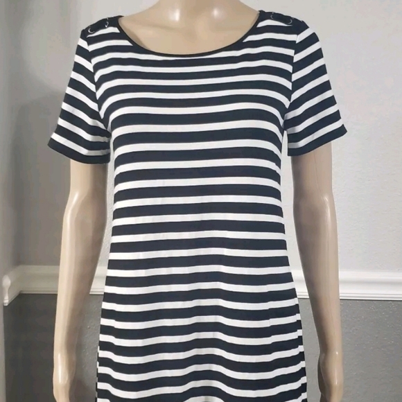 WHITE HOUSE BLACK MARKET" BLACK STRIPPED CASUAL DRESS SIZE SMALL - Picture 1 of 9